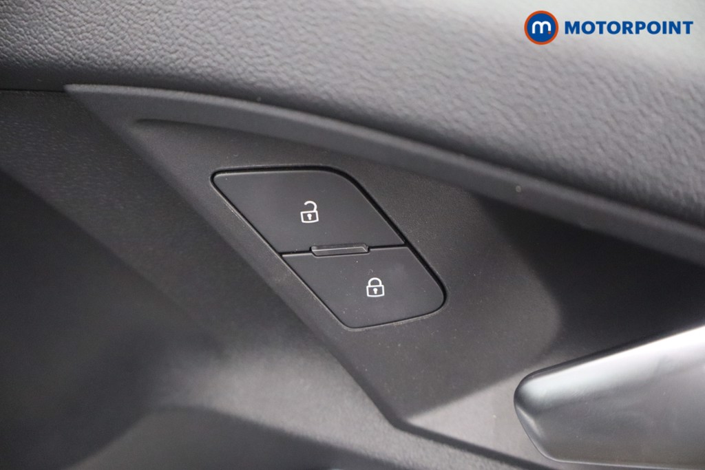 Audi A3 Black Edition Automatic Petrol Hatchback - Stock Number (1674511) - 10th supplementary image