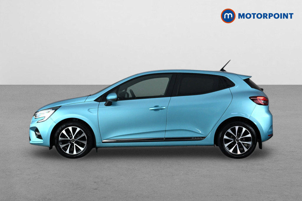 Renault Clio Iconic Manual Petrol Hatchback - Stock Number (1674602) - Passenger side