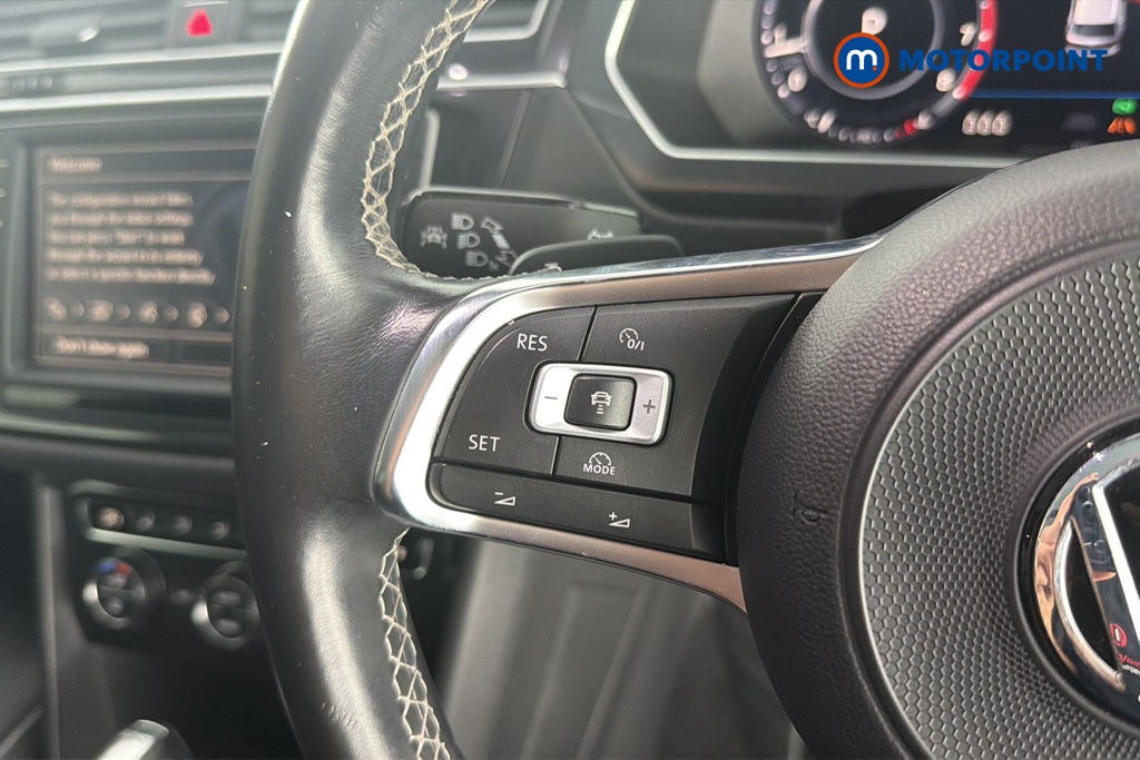 Volkswagen Tiguan R-Line Automatic Petrol SUV - Stock Number (1674658) - 4th supplementary image