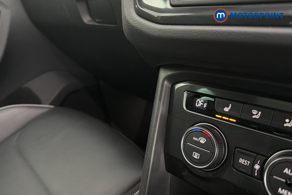 Volkswagen Tiguan R-Line Automatic Petrol SUV - Stock Number (1674658) - 14th supplementary image