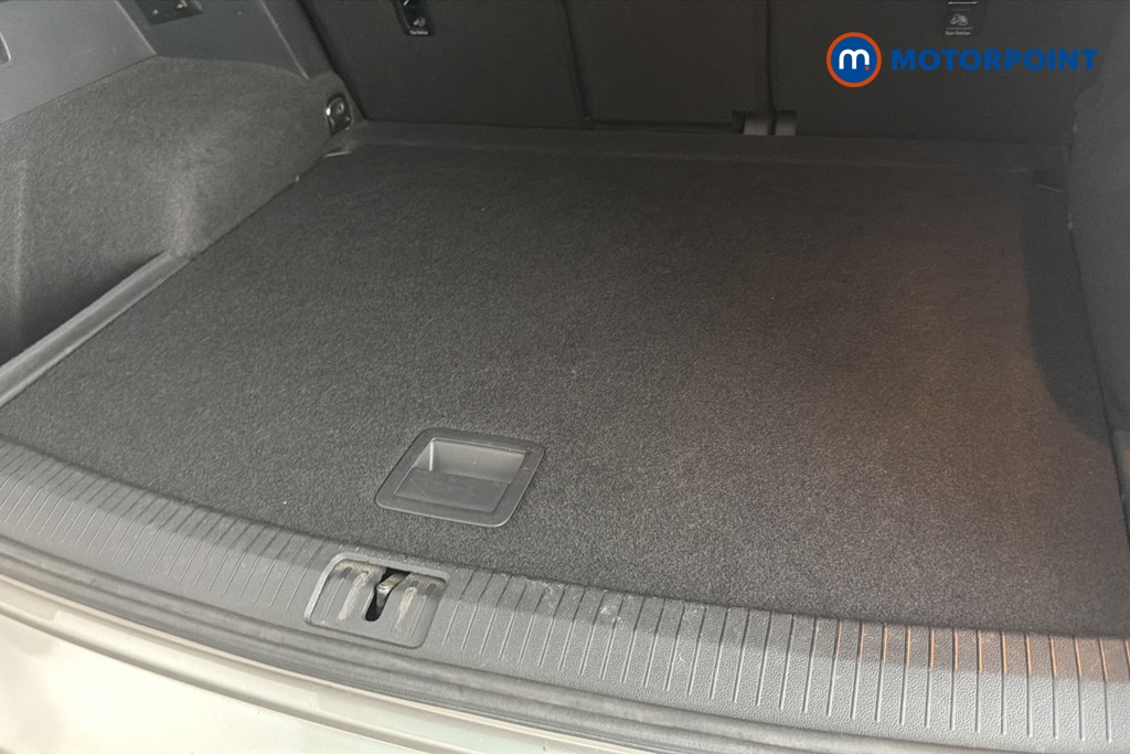 Volkswagen Tiguan R-Line Automatic Petrol SUV - Stock Number (1674658) - 30th supplementary image