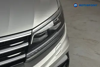 Volkswagen Tiguan R-Line Automatic Petrol SUV - Stock Number (1674658) - 42nd supplementary image