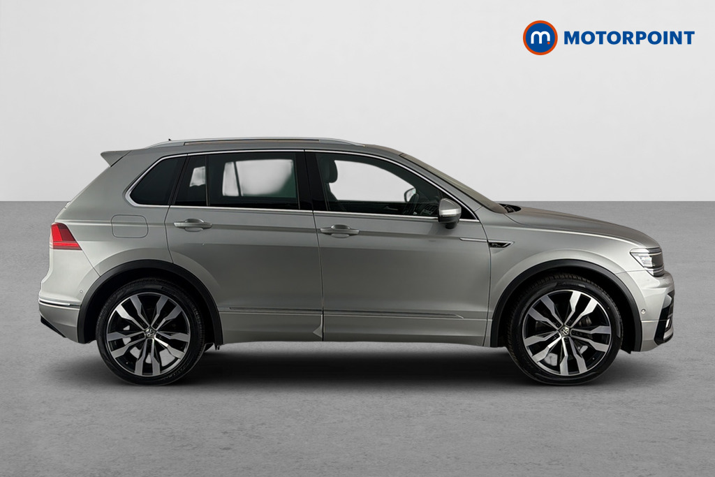 Volkswagen Tiguan R-Line Automatic Petrol SUV - Stock Number (1674658) - Passenger side