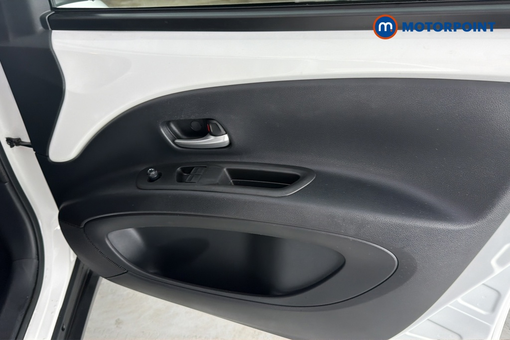 Toyota Aygo X Edge Manual Petrol Hatchback - Stock Number (1674668) - 18th supplementary image