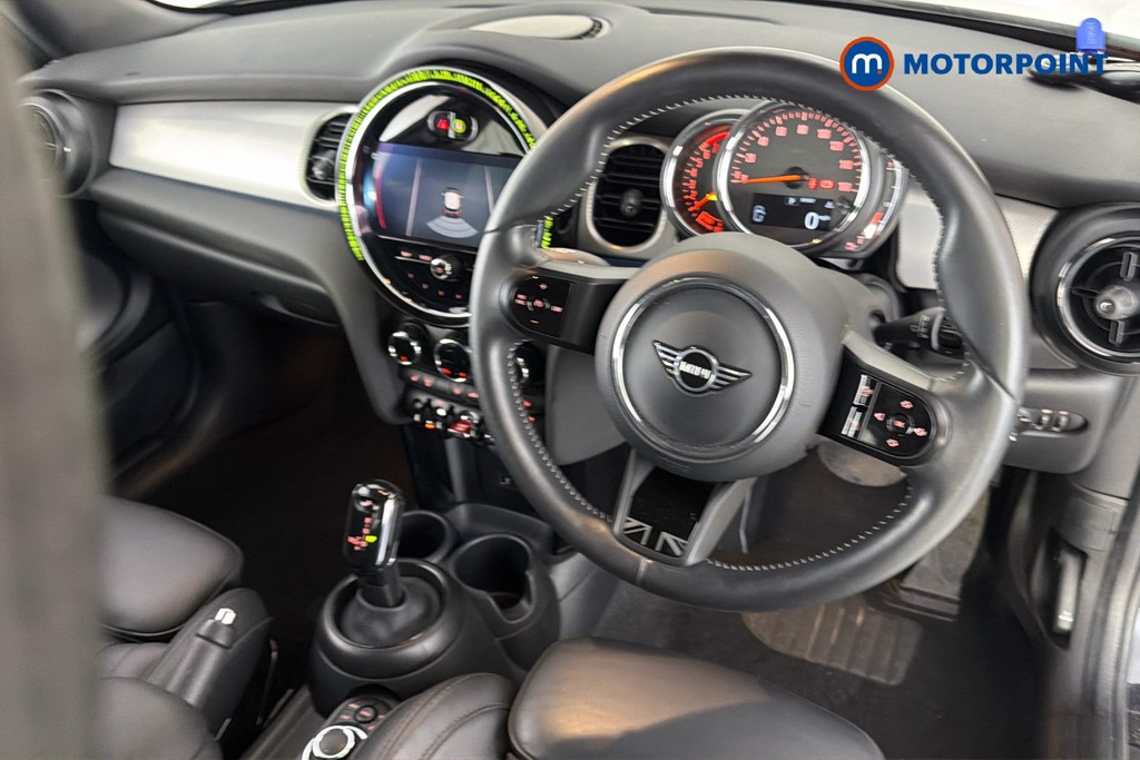 Mini Hatchback Cooper Exclusive Automatic Petrol Hatchback - Stock Number (1674871) - 2nd supplementary image