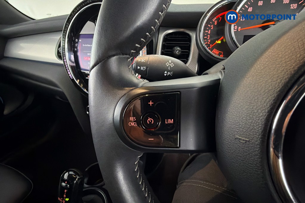 Mini Hatchback Cooper Exclusive Automatic Petrol Hatchback - Stock Number (1674871) - 3rd supplementary image