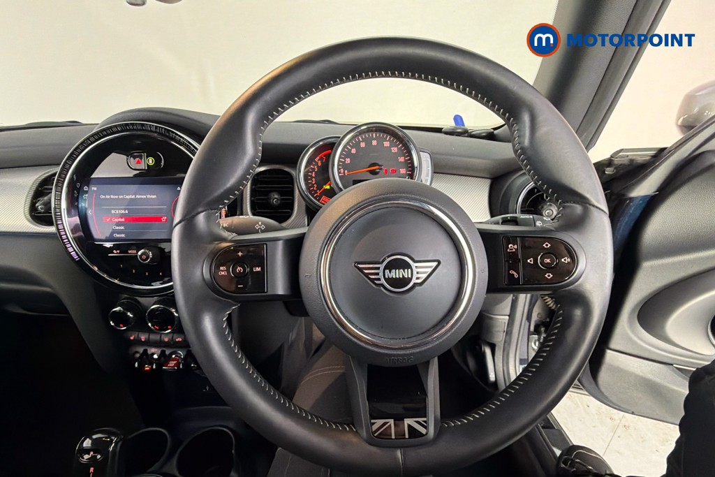 Mini Hatchback Cooper Exclusive Automatic Petrol Hatchback - Stock Number (1674871) - 5th supplementary image