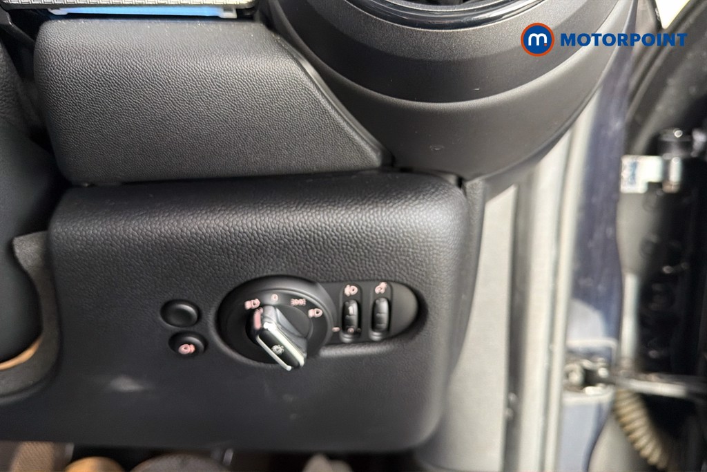 Mini Hatchback Cooper Exclusive Automatic Petrol Hatchback - Stock Number (1674871) - 18th supplementary image
