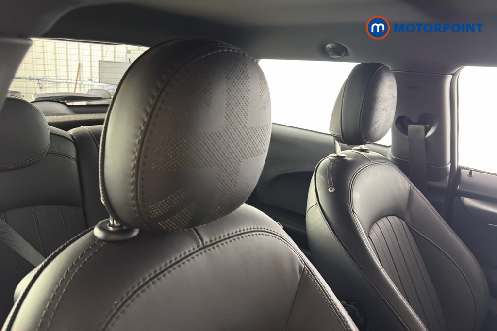 Mini Hatchback Cooper Exclusive Automatic Petrol Hatchback - Stock Number (1674871) - 23rd supplementary image