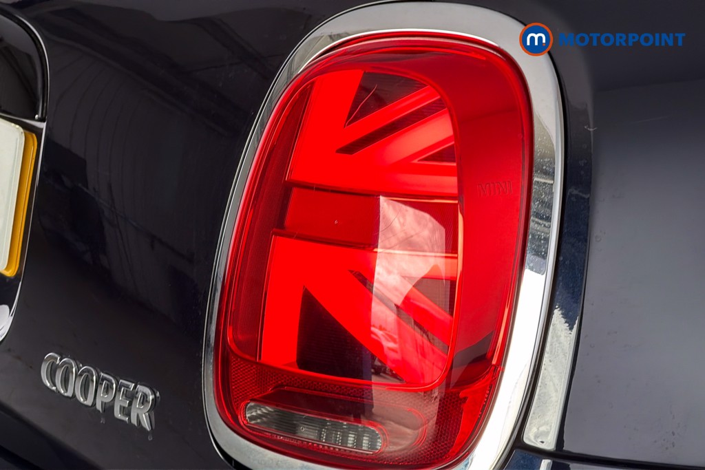 Mini Hatchback Cooper Exclusive Automatic Petrol Hatchback - Stock Number (1674871) - 38th supplementary image