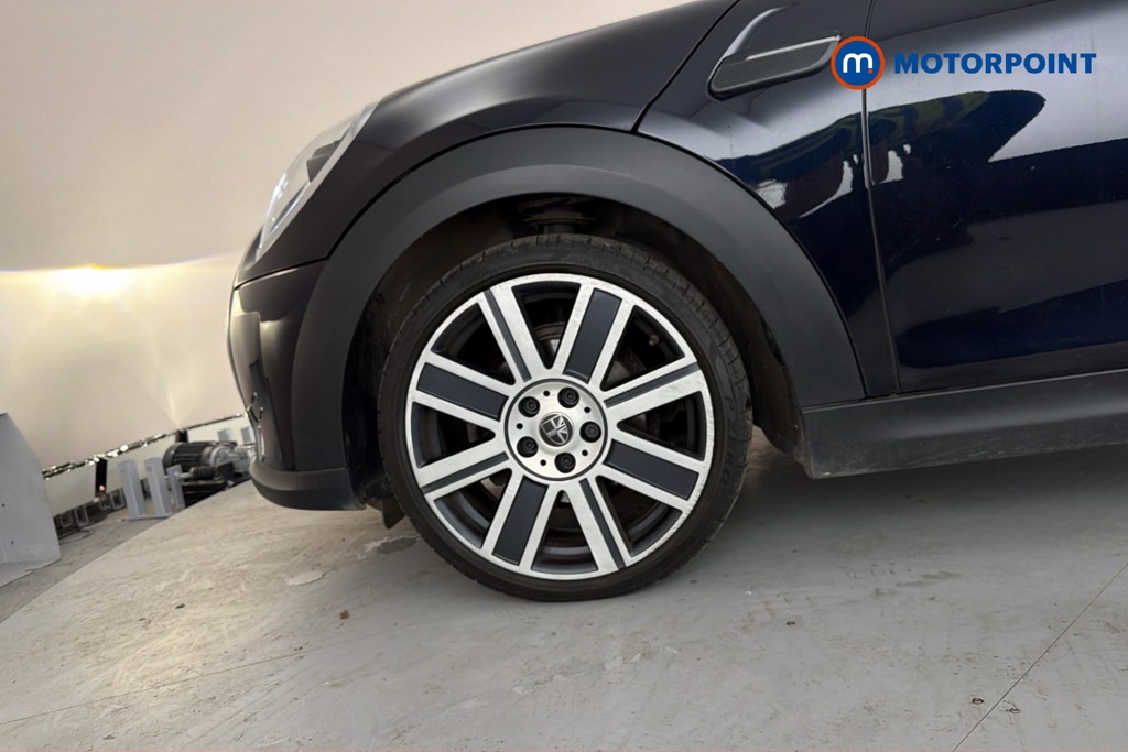 Mini Hatchback Cooper Exclusive Automatic Petrol Hatchback - Stock Number (1674871) - 47th supplementary image