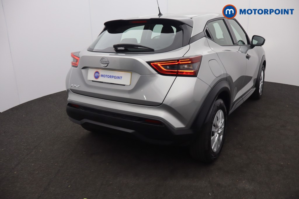Nissan Juke Visia Manual Petrol SUV - Stock Number (1674996) - 2nd supplementary image