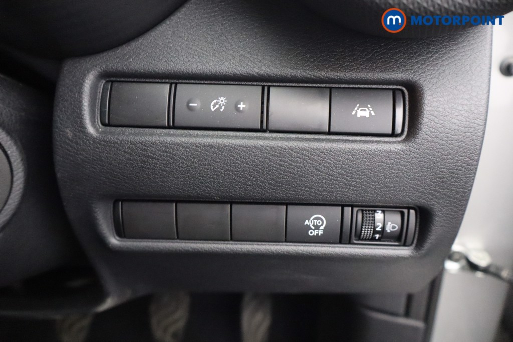 Nissan Juke Visia Manual Petrol SUV - Stock Number (1674996) - 10th supplementary image