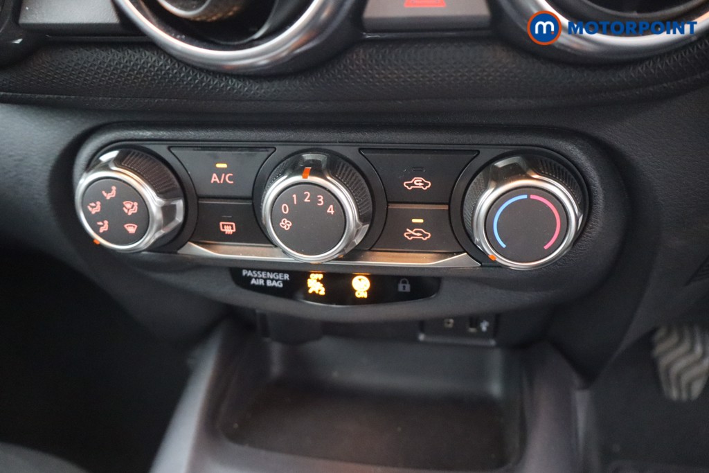 Nissan Juke Visia Manual Petrol SUV - Stock Number (1674996) - 14th supplementary image