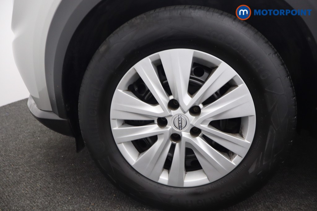 Nissan Juke Visia Manual Petrol SUV - Stock Number (1674996) - 20th supplementary image