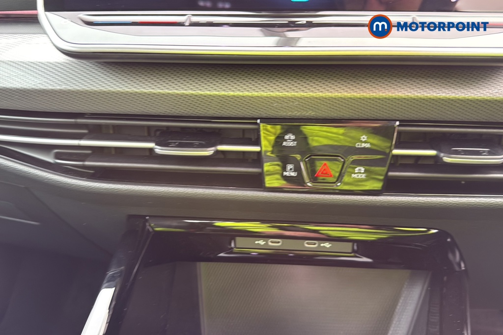 Volkswagen Golf Style Automatic Petrol Plug-In Hybrid Hatchback - Stock Number (1675004) - 12th supplementary image