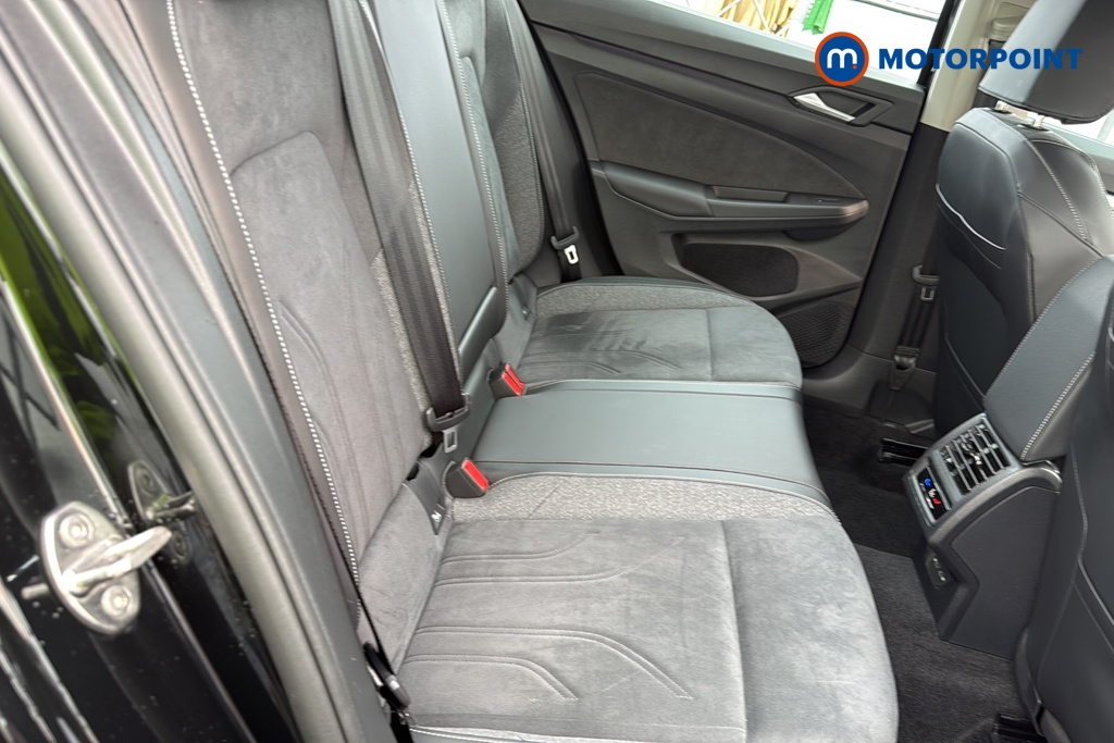 Volkswagen Golf Style Automatic Petrol Plug-In Hybrid Hatchback - Stock Number (1675004) - 25th supplementary image