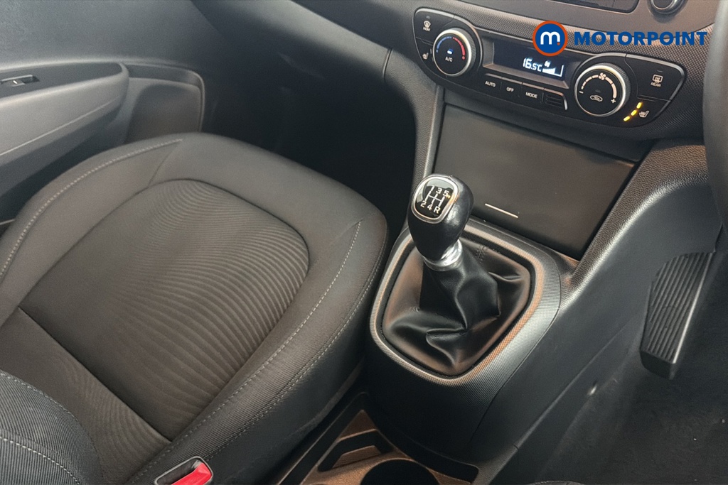Hyundai I10 Premium Se Manual Petrol Hatchback - Stock Number (1675012) - 15th supplementary image