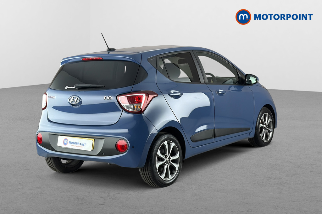 Hyundai I10 Premium Se Manual Petrol Hatchback - Stock Number (1675012) - Passenger side rear corner