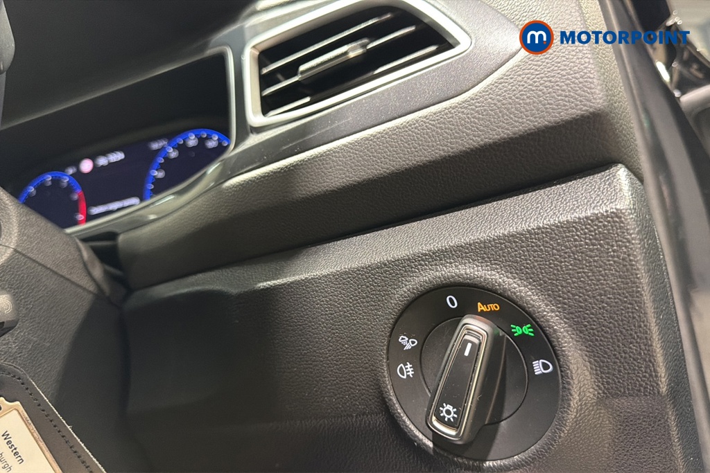 Volkswagen T-Roc Style Manual Petrol SUV - Stock Number (1675274) - 11th supplementary image