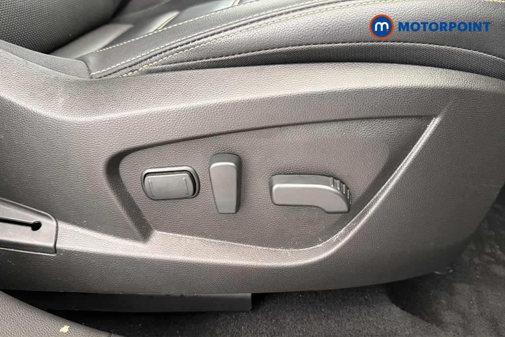 Renault Arkana Engineered Bose Edition Automatic Petrol-Electric Hybrid SUV - Stock Number (1675284) - 23rd supplementary image