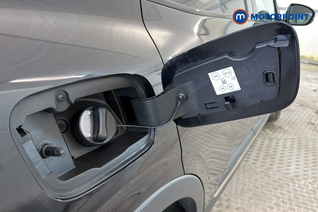 Renault Arkana Engineered Bose Edition Automatic Petrol-Electric Hybrid SUV - Stock Number (1675284) - 41st supplementary image