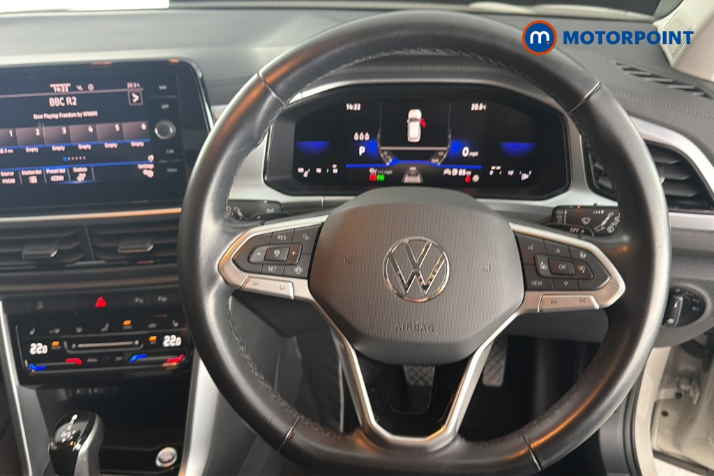 Volkswagen T-Roc Life Automatic Petrol SUV - Stock Number (1675289) - 2nd supplementary image