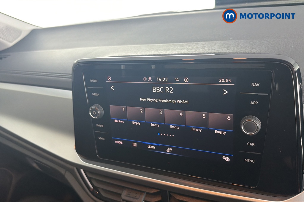Volkswagen T-Roc Life Automatic Petrol SUV - Stock Number (1675289) - 8th supplementary image