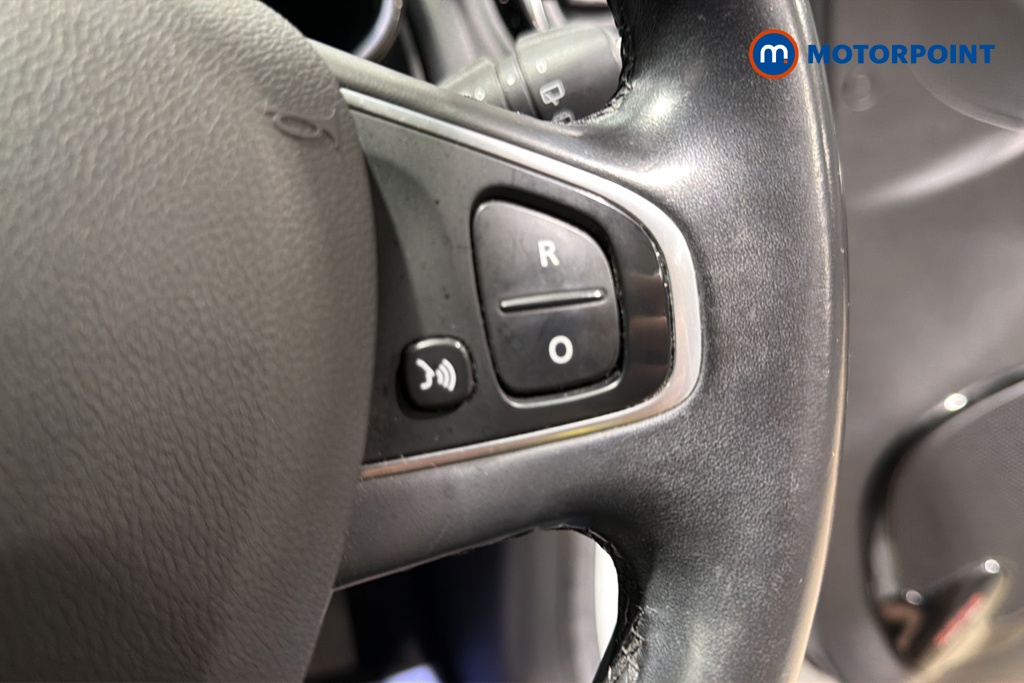 Renault Clio Gt Line Manual Petrol Hatchback - Stock Number (1675378) - 3rd supplementary image