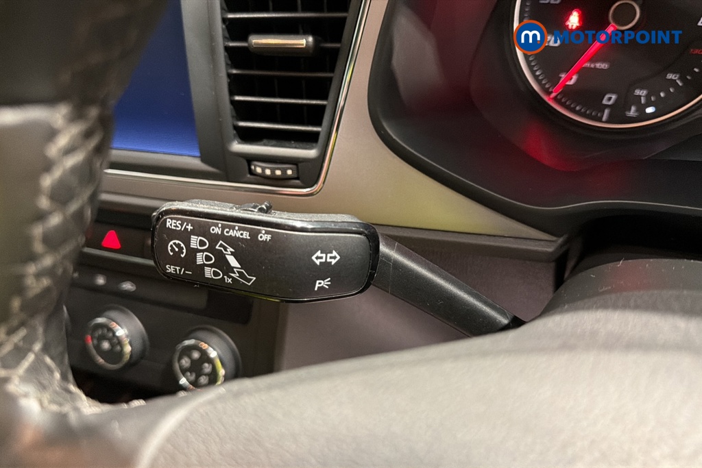 Seat Leon Se Dynamic Manual Petrol Hatchback - Stock Number (1675387) - 5th supplementary image
