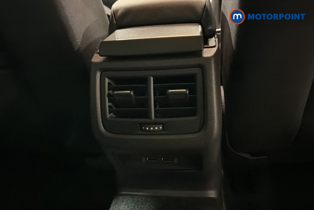 Seat Leon Se Dynamic Manual Petrol Hatchback - Stock Number (1675387) - 28th supplementary image