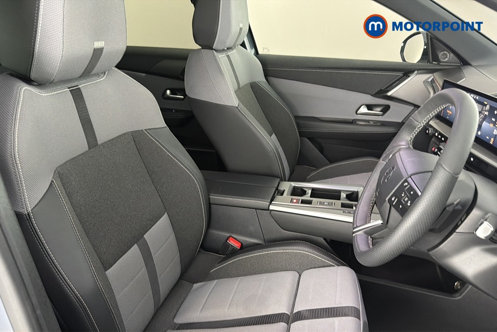 Vauxhall Grandland Ultimate Automatic Petrol SUV - Stock Number (1675388) - 22nd supplementary image