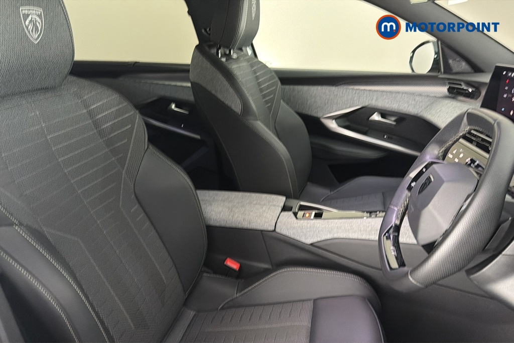 Peugeot 5008 GT Automatic Petrol SUV - Stock Number (1675614) - 22nd supplementary image