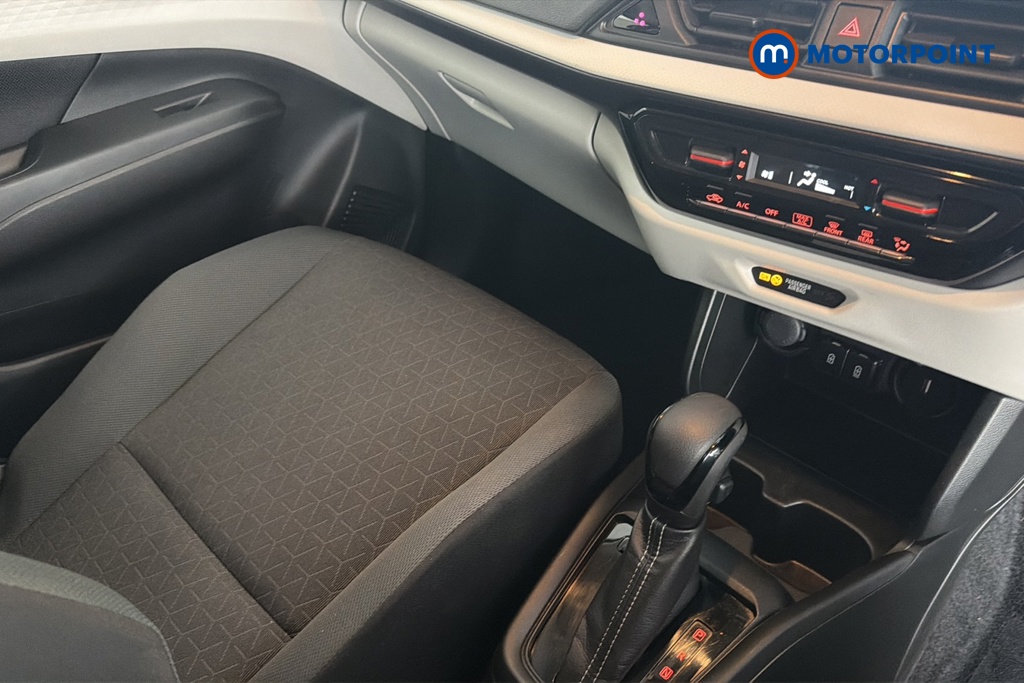 Suzuki Swift Motion Automatic Petrol Hatchback - Stock Number (1675743) - 15th supplementary image