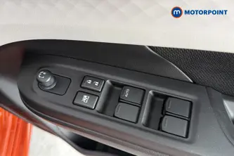 Suzuki Swift Motion Automatic Petrol Hatchback - Stock Number (1675743) - 19th supplementary image