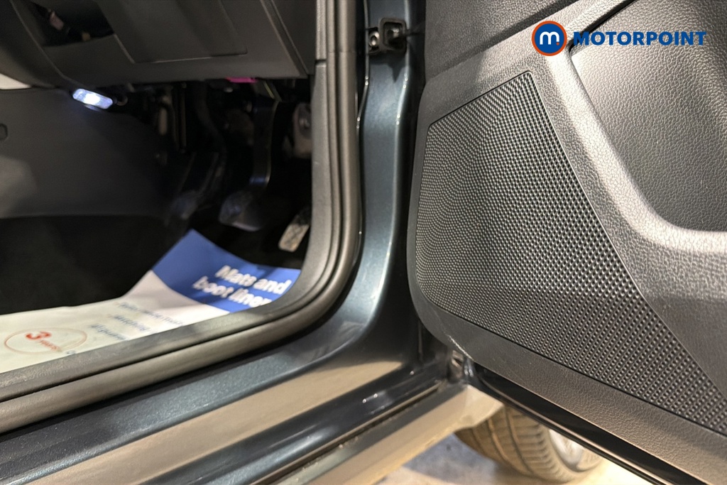 Seat Arona FR Manual Petrol SUV - Stock Number (1675843) - 21st supplementary image