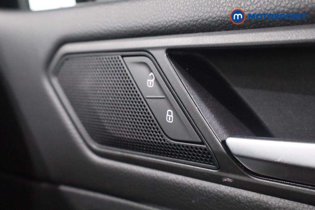 Volkswagen Tiguan Allspace Life Manual Petrol SUV - Stock Number (1644689) - 16th supplementary image