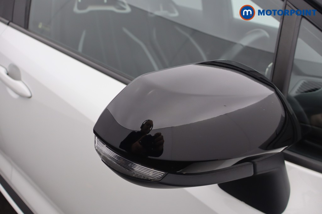 Toyota Corolla Gr Sport Automatic Petrol-Electric Hybrid Hatchback - Stock Number (1652199) - 18th supplementary image
