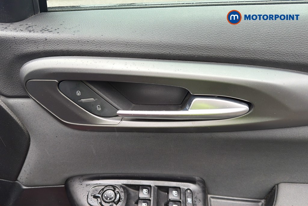 Alfa Romeo Tonale Sprint Automatic Petrol SUV - Stock Number (1653902) - 2nd supplementary image