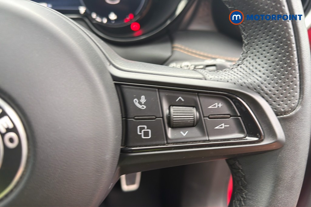Alfa Romeo Tonale Sprint Automatic Petrol SUV - Stock Number (1653902) - 8th supplementary image