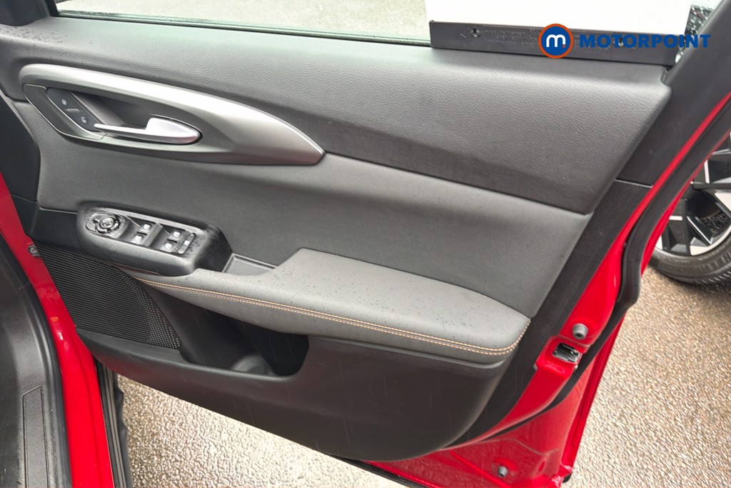 Alfa Romeo Tonale Sprint Automatic Petrol SUV - Stock Number (1653902) - 1st supplementary image