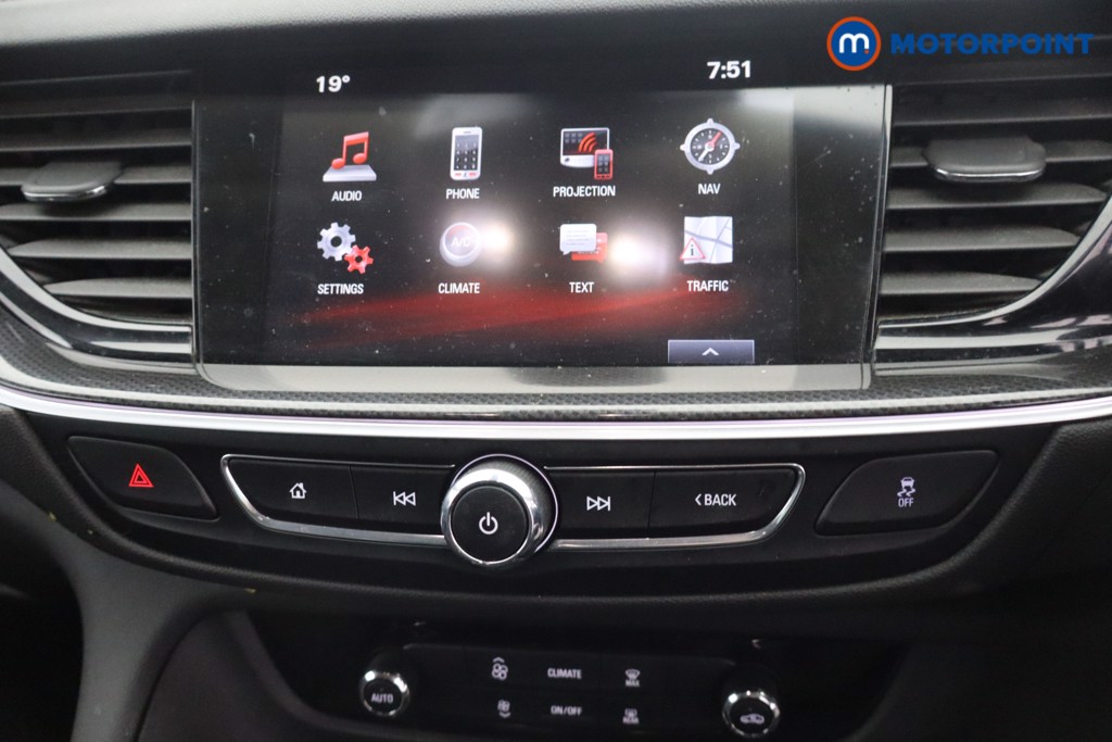 Vauxhall Insignia SRI Manual Petrol Hatchback - Stock Number (1655030) - 19th supplementary image