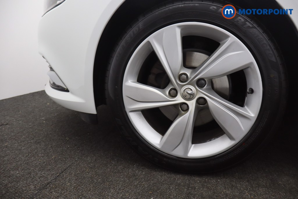 Vauxhall Insignia SRI Manual Petrol Hatchback - Stock Number (1655030) - 25th supplementary image