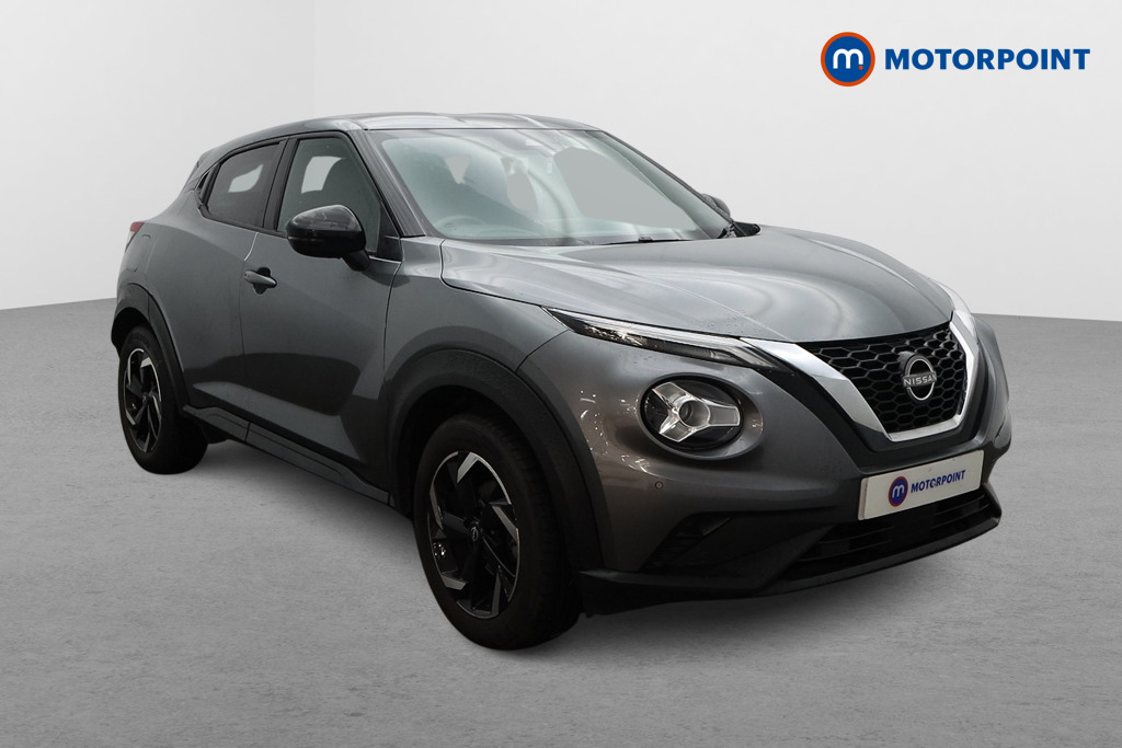 Nissan Juke N-Connecta Manual Petrol SUV - Stock Number (1655783) - Drivers side front corner
