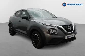 Nissan Juke N-Connecta Manual Petrol SUV - Stock Number (1655783) - Drivers side front corner