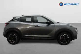 Nissan Juke N-Connecta Manual Petrol SUV - Stock Number (1655783) - Drivers side