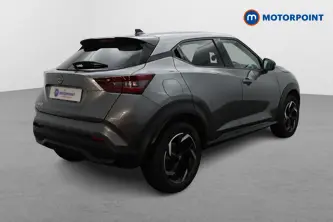 Nissan Juke N-Connecta Manual Petrol SUV - Stock Number (1655783) - Drivers side rear corner