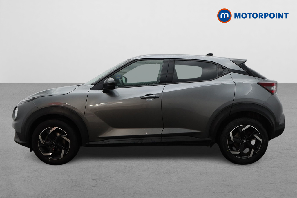 Nissan Juke N-Connecta Manual Petrol SUV - Stock Number (1655783) - Passenger side
