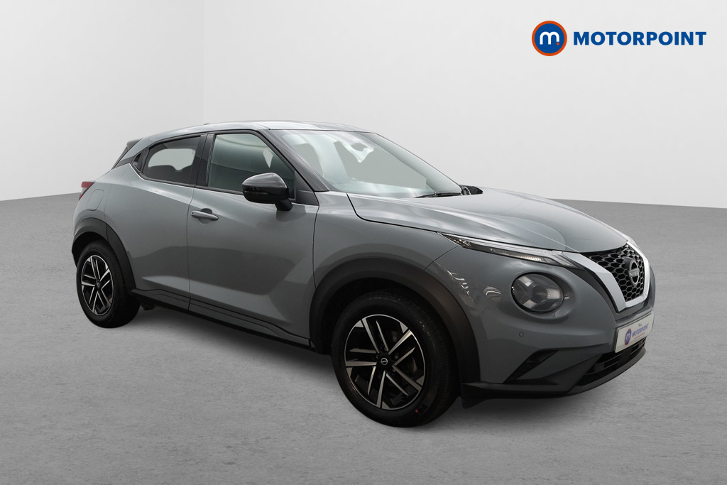 Nissan Juke N-Connecta Manual Petrol SUV - Stock Number (1655811) - Drivers side front corner