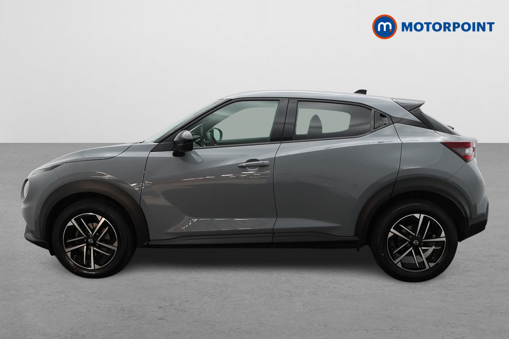 Nissan Juke N-Connecta Manual Petrol SUV - Stock Number (1655811) - Passenger side